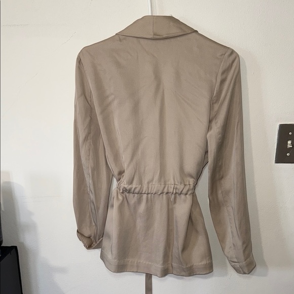 H&M Tan Blazer with Tie Waist - Picture 5 of 5